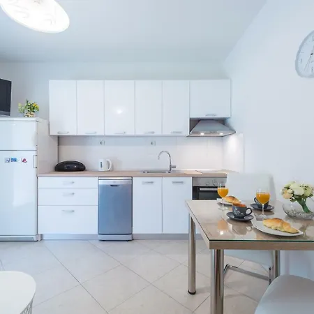 Apartment Apartman Lu